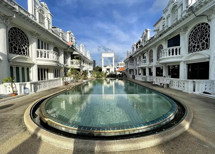 Of First White * Bangkok